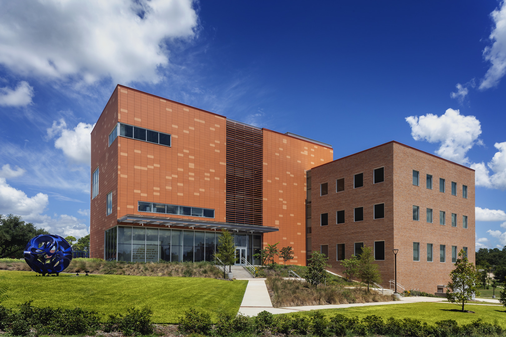 Higher-Ed Image
