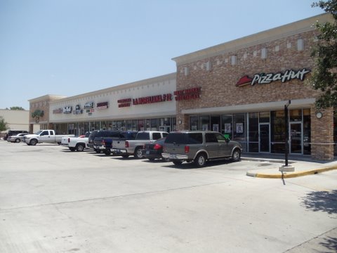 Broadway Plaza Property Image